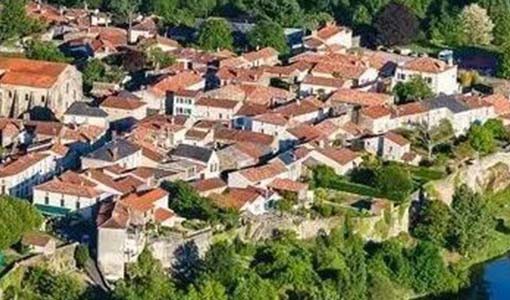 宁德回乡建别墅为什么一定要选专业乡墅公司